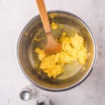 Huevos Revueltos en Olla Instantánea