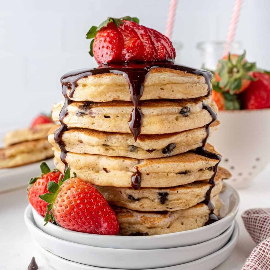 Panqueques de Avena con Chocolate y Fresa