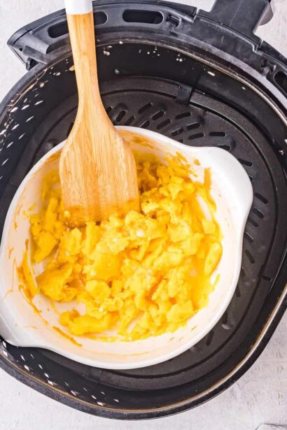 Huevos Revueltos en Freidora de Aire