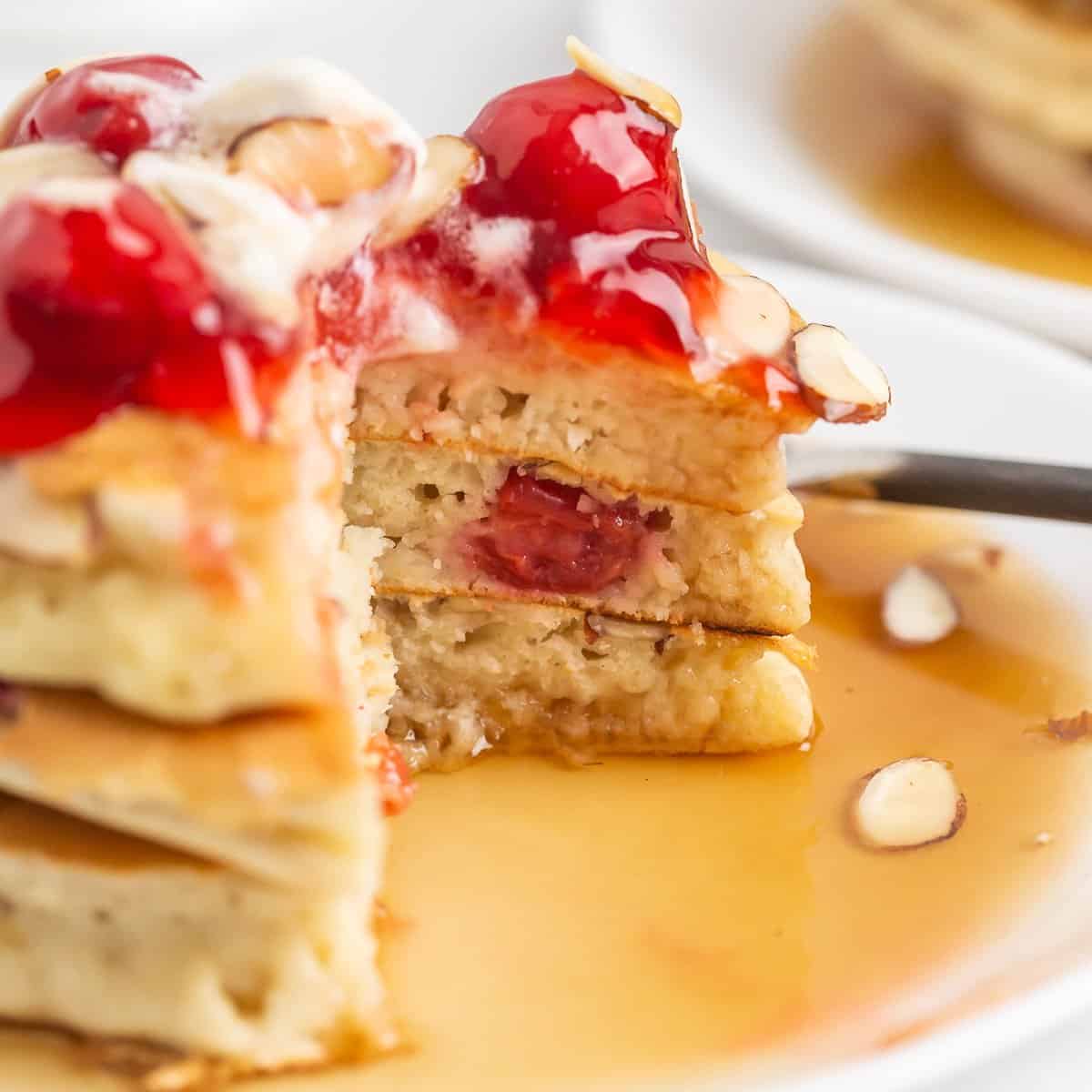 Panqueques de Cereza y Almendra