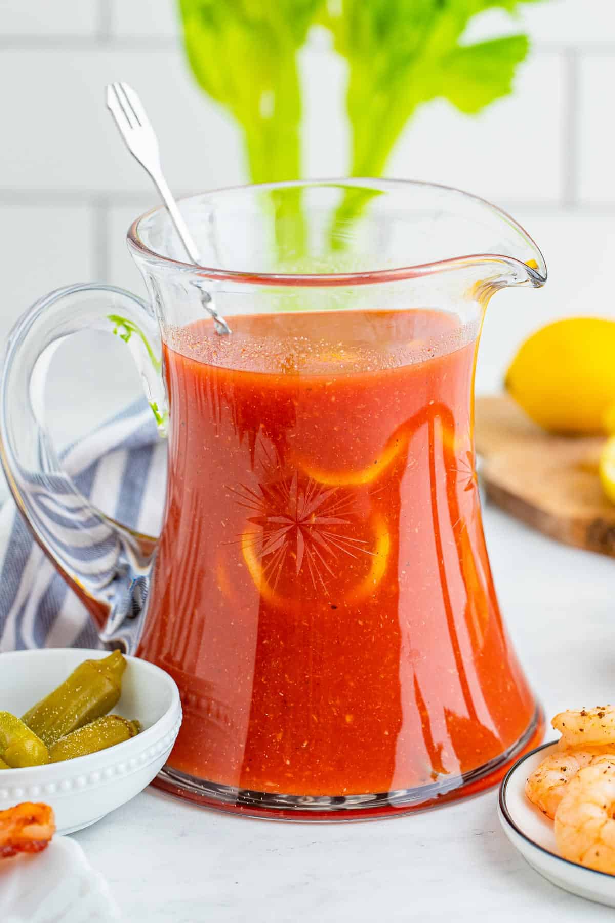 Jarra de bebida a base de tomate.