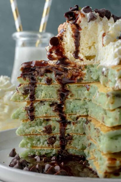 Panqueques de Chocolate con Menta y Chispas