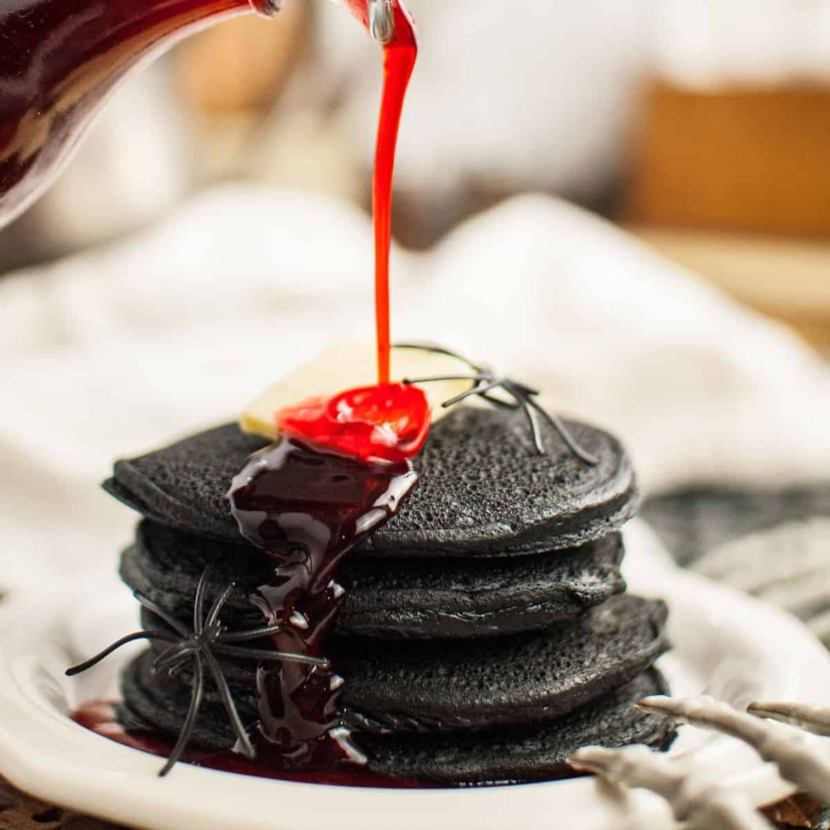 Panqueques Negros para Halloween (¡coloreados de forma natural!)